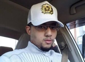 Madre de taxista asesinado en Moca clama justicia antes de audiencia contra principal implicada